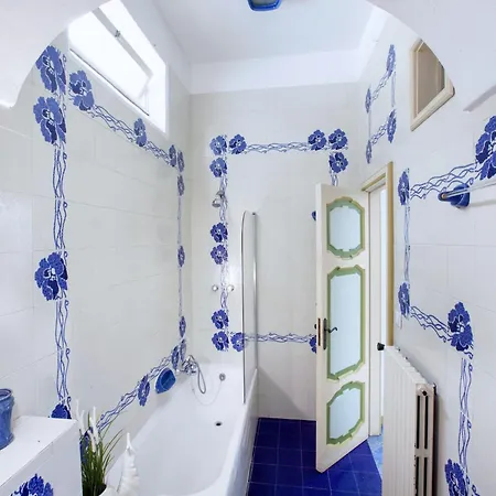 Holiday home Apartment In Positano With Stunning Terrace Views Positano