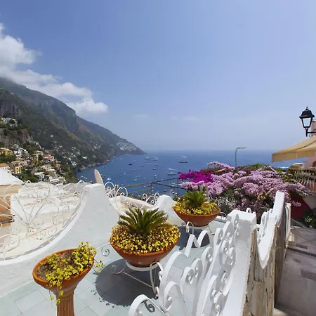 Apartment In Positano With Stunning Terrace Views Holiday home