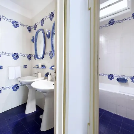 Holiday home Apartment In Positano With Stunning Terrace Views *